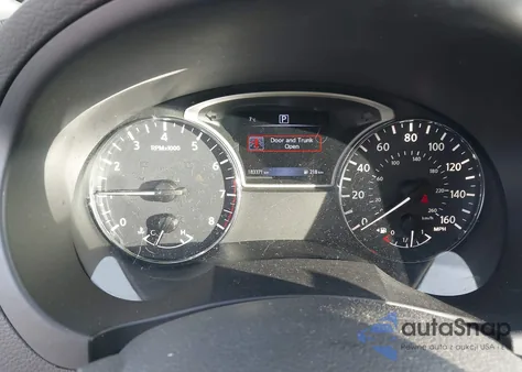 2017 Nissan Altima 2.5/2.5 S/2.5 Sl/2.5 Sr/2.5 Sv z USA, uszkodzony, nr VIN 1N4AL3AP0HN329312